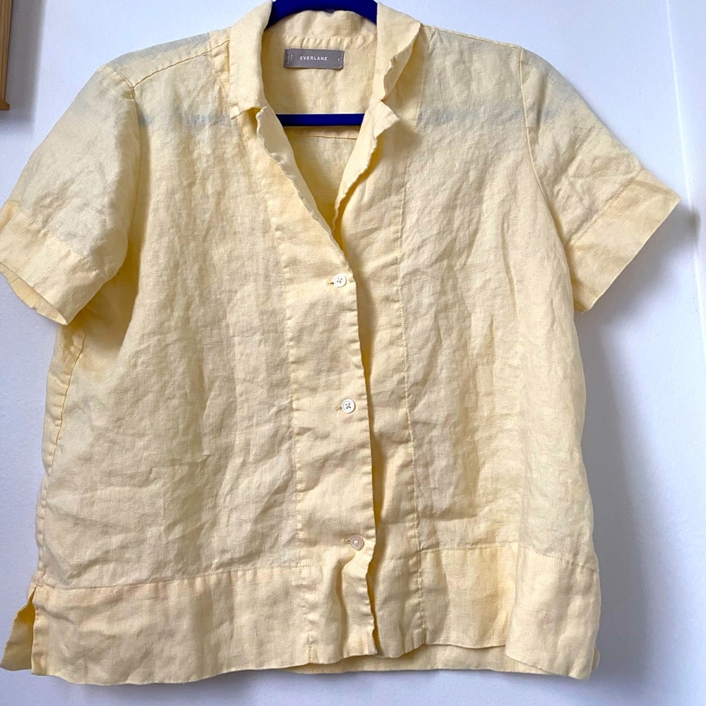 Everlane Linen short sleeve button down top size 4